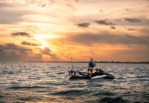 Ultra 160 LX-S Angler 2025