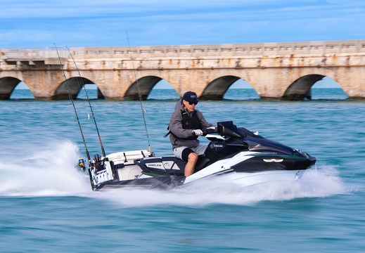 Ultra 160 LX-S Angler 2025